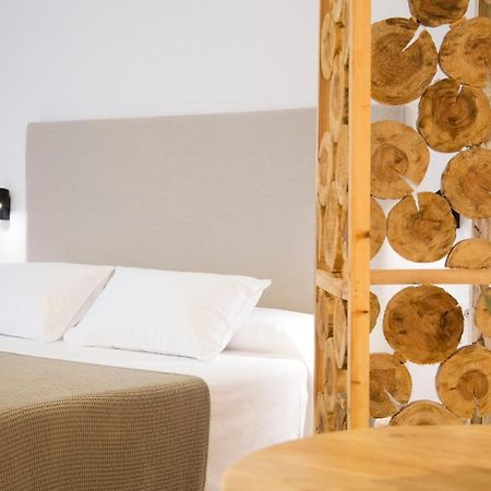 Sa Cala Suites Es Calo  Exterior photo